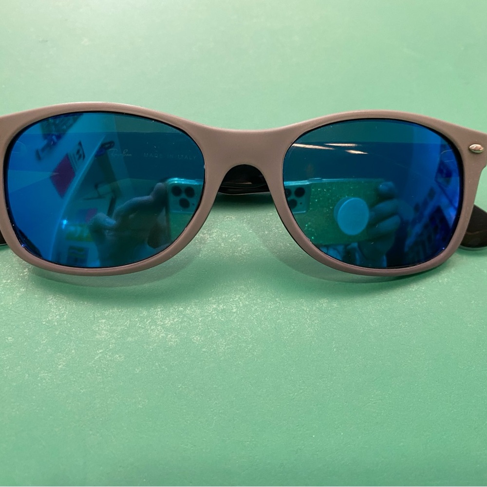 Ray Ban Sunglasses PERFECT CONDITION